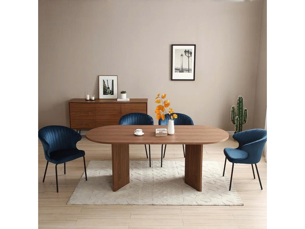 Bàn Ăn Oval Bo Góc An Toàn Cho Gia Đình Có Trẻ Nhỏ