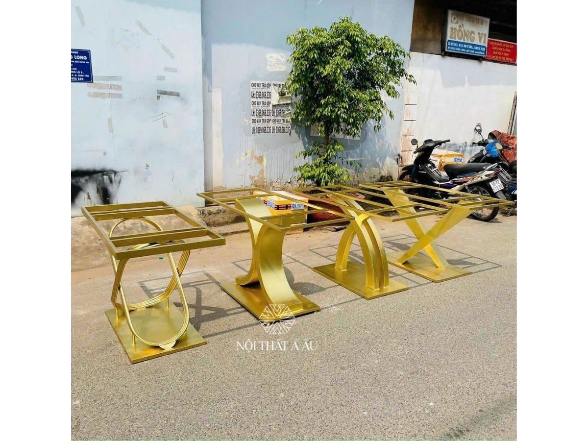 Chân Bàn Ăn Mạ Vàng Hàng Nét Chất Lượng Cao 