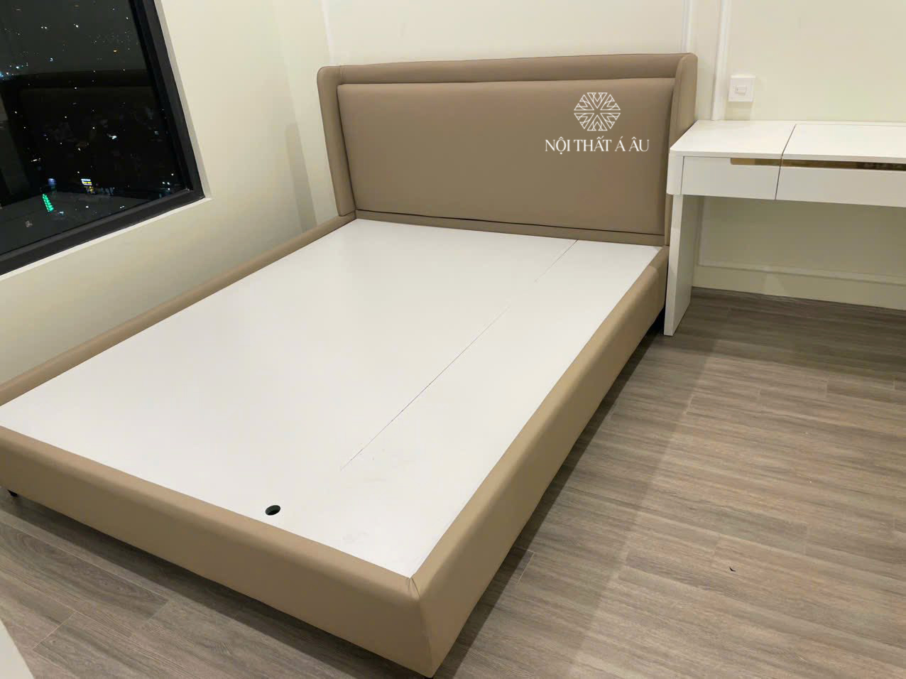 Giường Hiện Đại Giá Rẻ Nhất TP.HCM