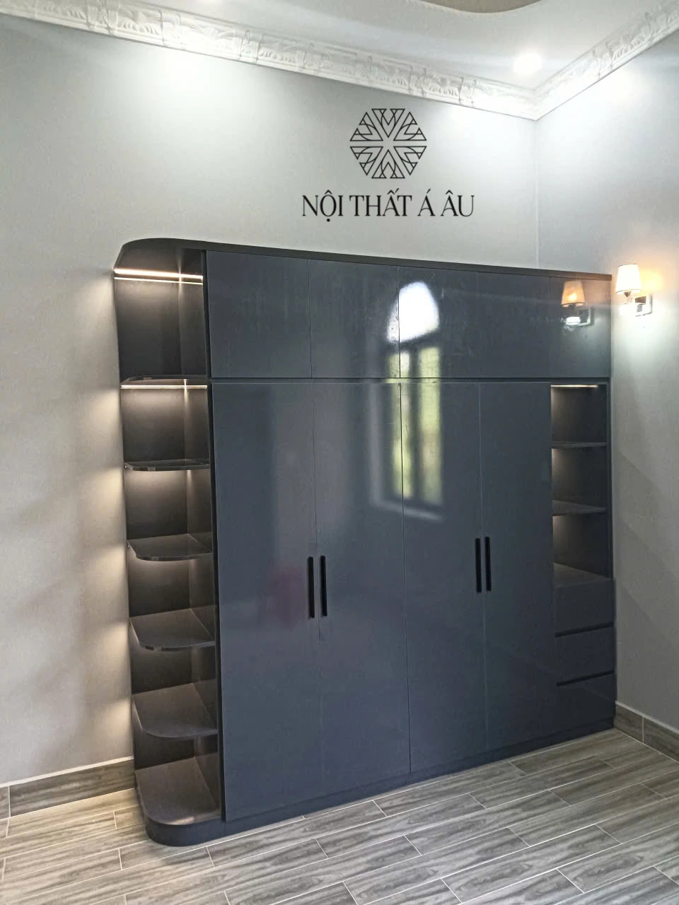 Tủ Đồ Cao Cấp Giá Tốt