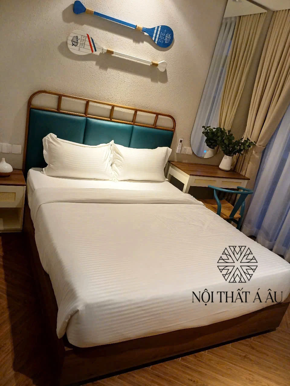 Giường Ngủ Cao Cấp Khu Du Lịch